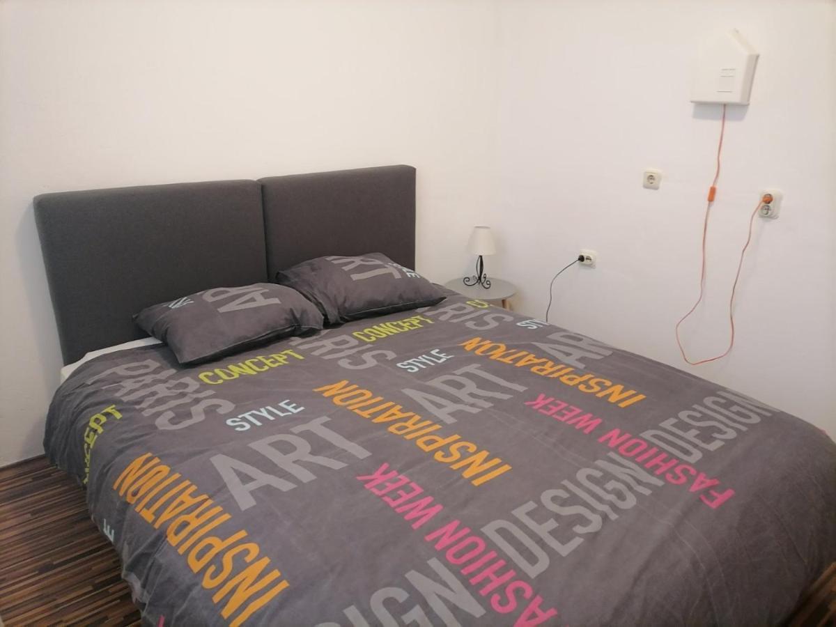 Plankit Family Apartment - Old Town Zadar Exterior photo